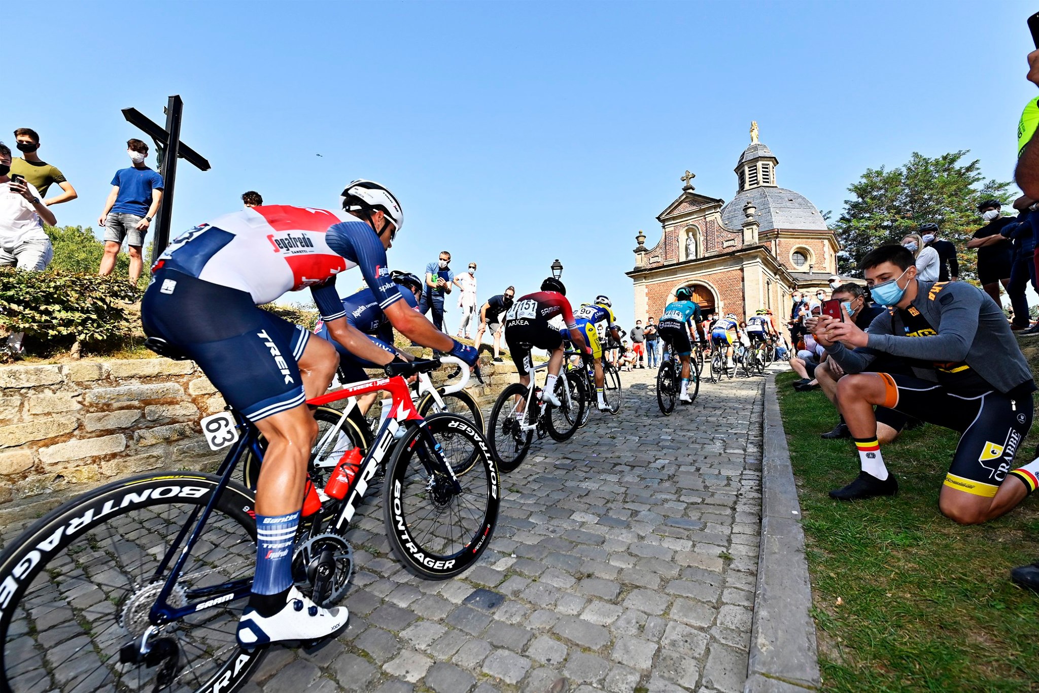 Les Deux Tours Version Longue Différence CHAMPIONNATS DE BELGIQUE SUR ROUTE 2020 DRIES DE BONDT CHAMPION