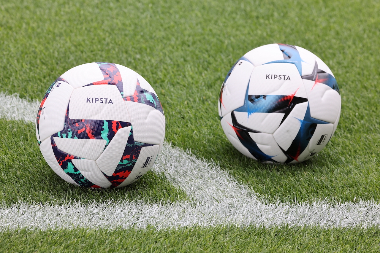 Ligue 1 : Le PSG sur le nouveau ballon de Ligue 1 signé Kipsta