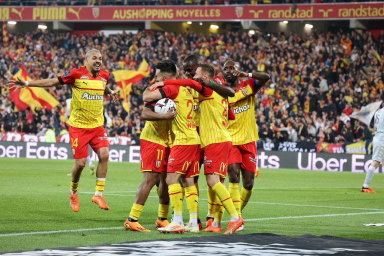 RC LENS vs AJACCIO LIGUE 1 J37 20222023 EN ROUTE VERS LA PISTE AUX ÉTOILES NORDSPORTS MAG