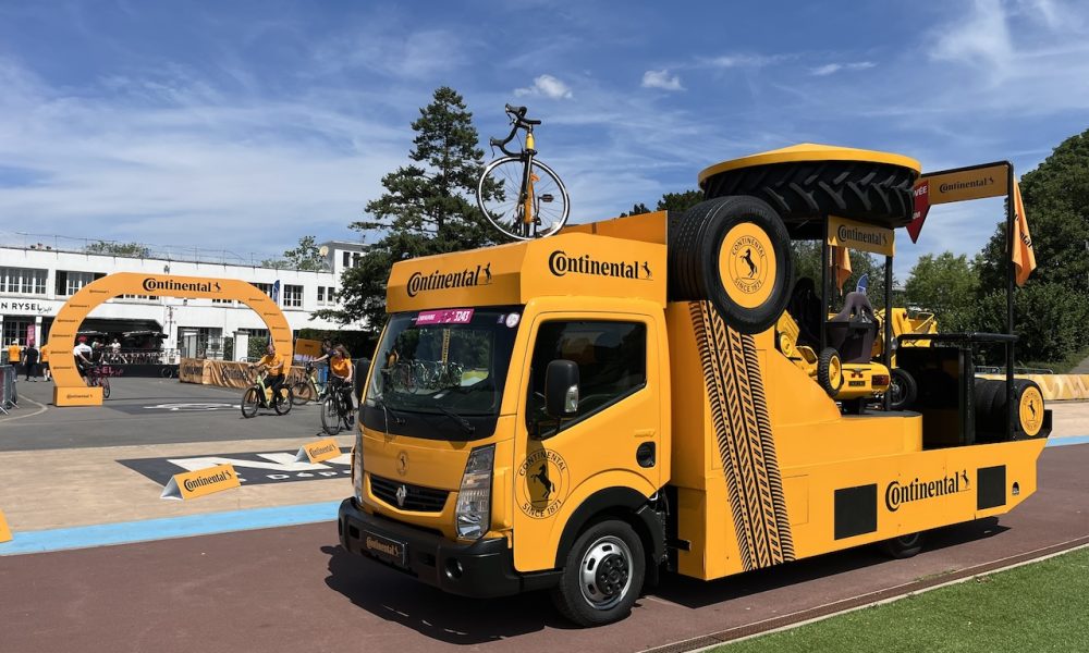 Porte cle tour de france d'occasion - Collection