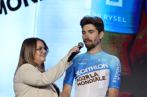 decathlon-ag2r-la-mondiale-team-2024-presentation-photo-laurent-sanson-12