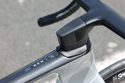 van-rysel-rcr-f-pro-shimano-105-di2-12v-2025-photo-laurent-sanson-06